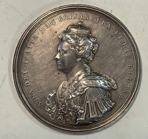 Lot 42 - Union of England and Scotland 1707, Queen Anne...