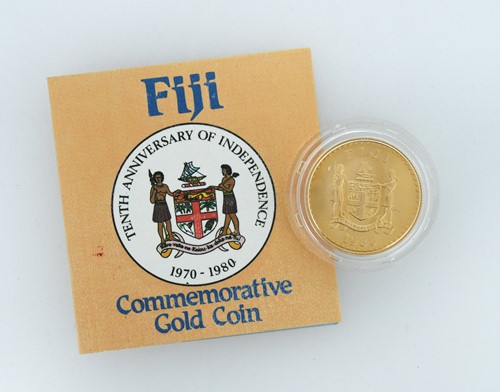 Lot 38 - Fiji $200 gold coin 1980, commemorating the...
