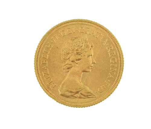 Lot 2 - Elizabeth II gold sovereign 1976