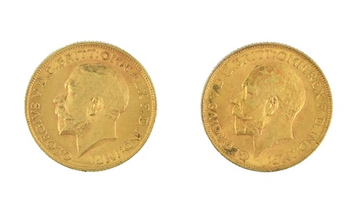 Lot 53 - Two George V gold sovereigns, 1911 and 1912 (2)