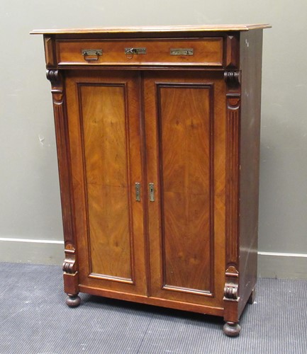 Lot 422 - A mahogany side cabinet, the moulded...