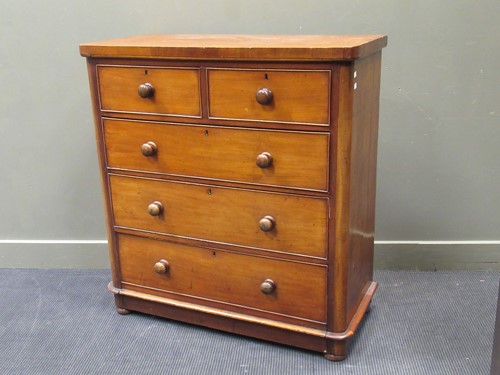 Lot 423 - A late 19th century mahogany chest of two...