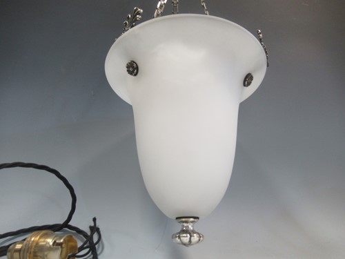 Lot 4 - An Edwardian opaque glass ceiling light,...