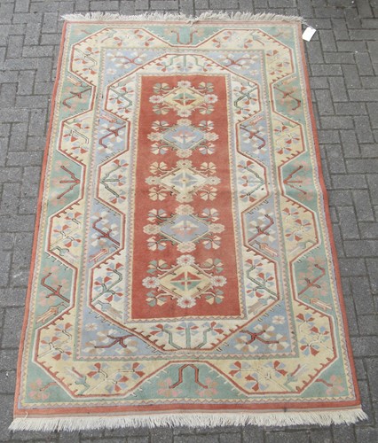 Lot 607 - A pale ground Qaashqi type rug 205 x 124cm...