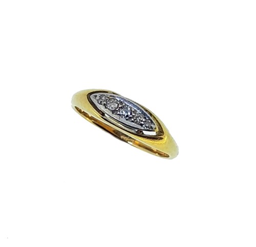 Lot 15 - An early 20th century diamond ring