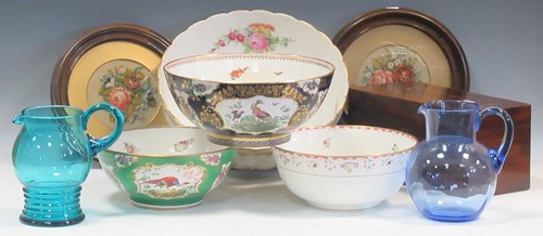 Lot 70 - A porcelain floral painted bowl with wavy edge,...