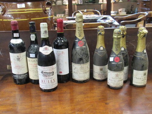 Lot 93 - A quantity of ports, wines & Champagne...