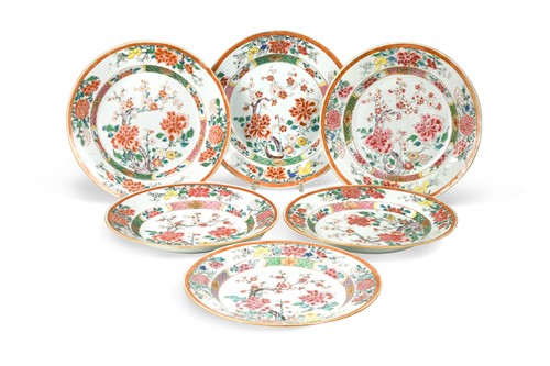 Lot 10 - A set of six Chinese famille rose porcelain plates, Qianlong circa 1740