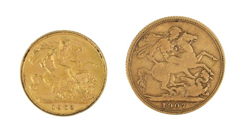 Lot 109 - Edward VII gold sovereign 1907 (worn and...