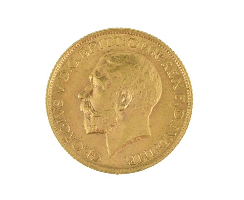 Lot 137 - George V gold sovereign 1912