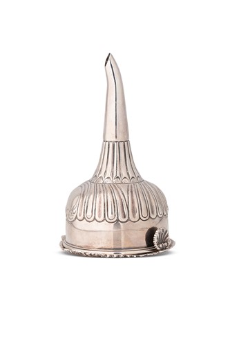 Lot 482 - A George IV silver wine funnel, mark of William Bateman I