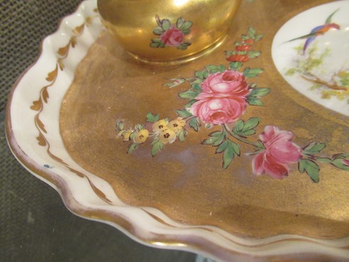 Lot 3 - A quantity of mixed ceramics to include a pair...