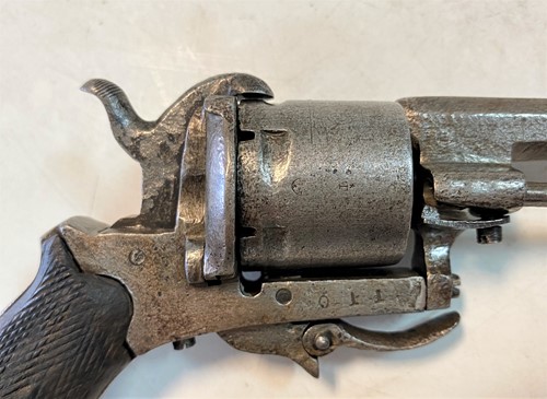 Lot 146 - A Belgian 6-shot pinfire revolver pocket pistol, 19th century