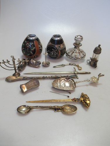 Lot 187 - A silver mounted glass snuff bottle, a...