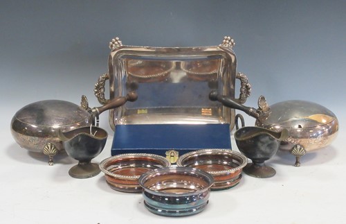 Lot 188 - A collection of silver plated wares, including...