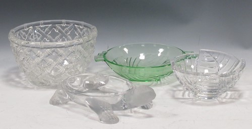 Lot 62 - A modern Daum glass tortoise dish, a modern...