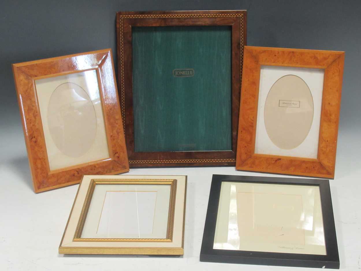 Lot 98 - A group of modern photo frames, to include