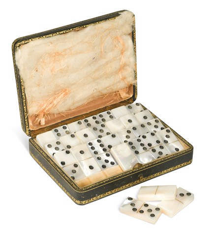 Lot 304 - A cased set of mother-of-pearl dominoes, 19th Century