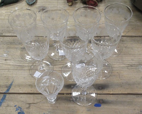 Lot 24 - A collection of glassware to include, a cut...