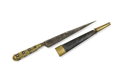Lot 228 - An Indo-Persian dagger, probably late 18th or early 19th century