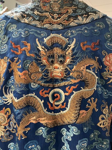 Lot 62 - A Chinese Kesi dragon robe, late Qing Dynasty