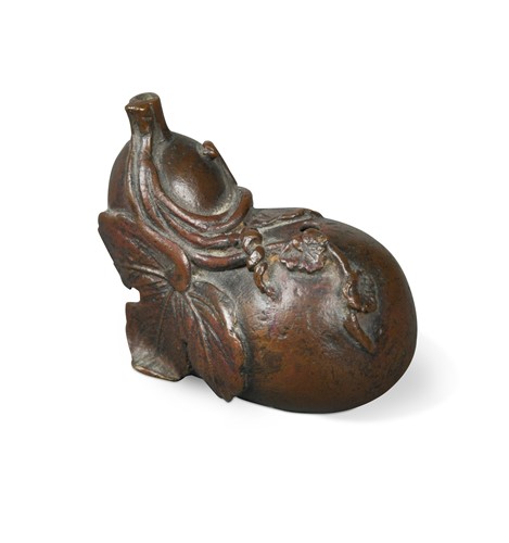 Lot 272 - A Japanese bronze incense holder