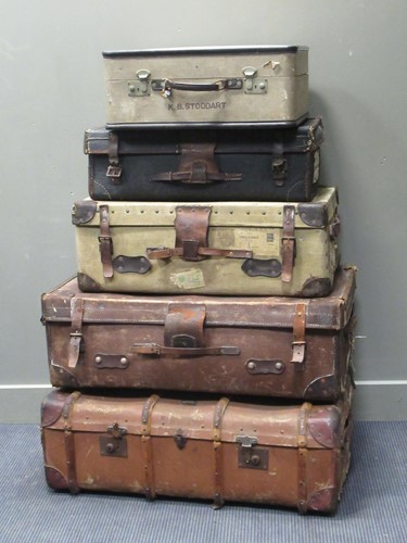 Lot 133 - Five various early 20th century travelling trunks