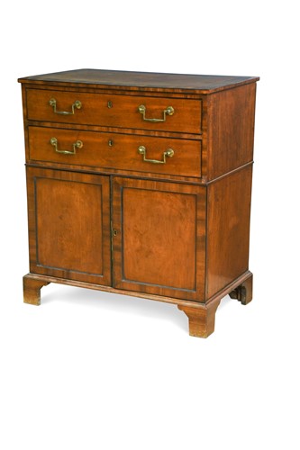 Lot 248 - A Regency mahogany side cabinet