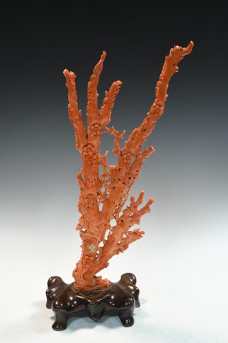 Lot 94 - A Chinese coral branch carving, late Qing Dynasty, 19th/20th century