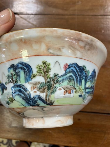 Lot 18 - A Chinese faux bois/marble porcelain bowl