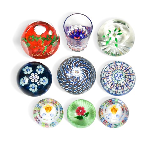 Lot 29 - A collection of Perthshire glass paperweights