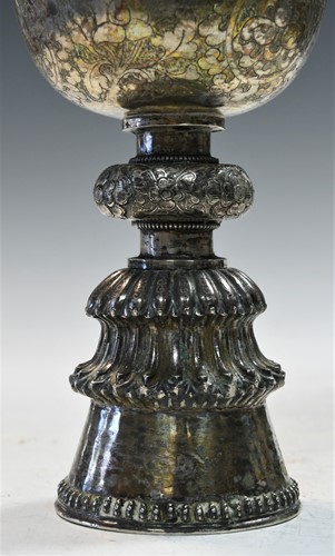 Lot 127 - A Tibetan silver votive butter lamp, 18th/19th century