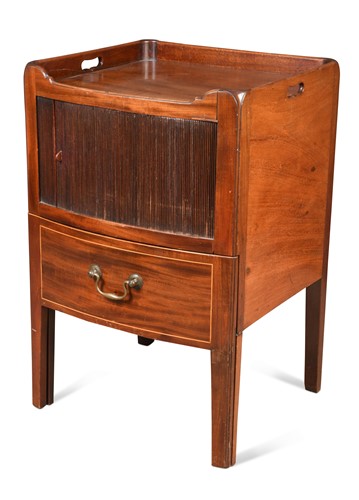 Lot 280 - A George III mahogany bow-front night cupboard