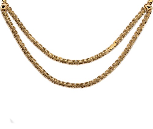 Lot 13 - A modern fancy necklace