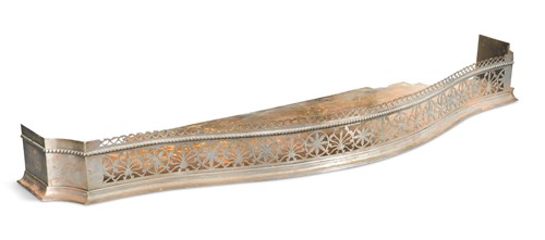 Lot 416 - A Georgian steel serpentine fender