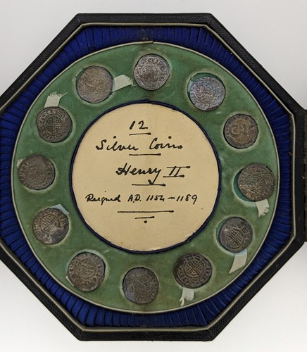 Lot 75 - Collection of 11 Medieval short cross pennies,...