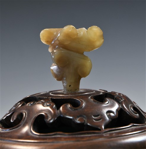 Lot 14 - A Chinese robin's egg glazed tripod censer, 18th/19th century