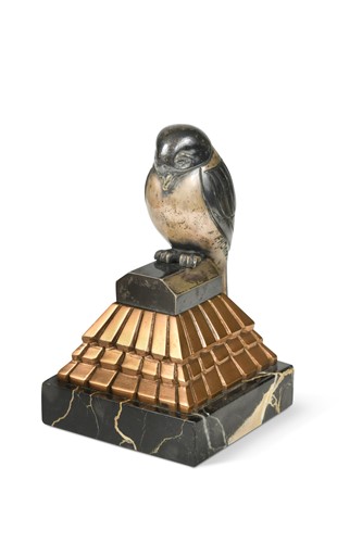 Lot 109 - F H Danvin, a patinated bronze model of a bird