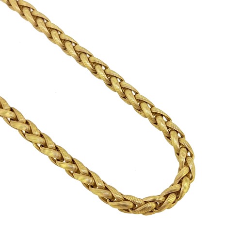 Lot 205 - An 18ct gold modern fancy link chain