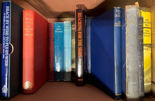 Lot 617 - Aviation and navigation. Collection including...