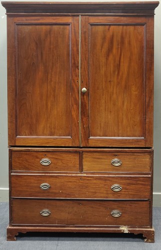 Lot 326 - A 19th century, mahogany linen press, 203 x...