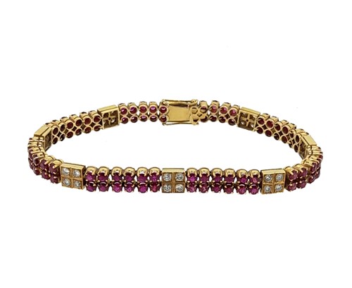 Lot 37 - A ruby and diamond bracelet