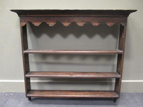 Lot 357 - An oak three tier plate rack, 87 x 95 x 16cm