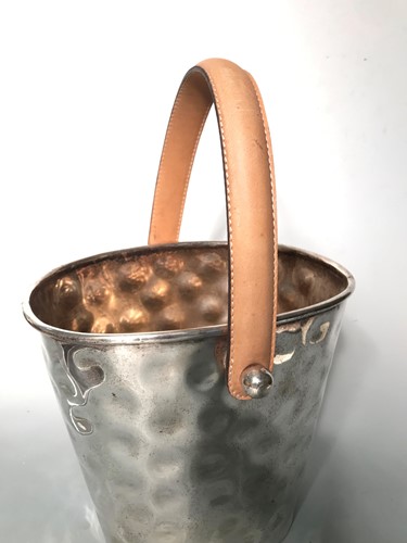 Lot 183 - A contemporary silver-plated ice bucket