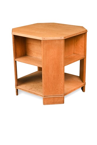 Lot 232 - A Heal's type Art Deco pale oak book table