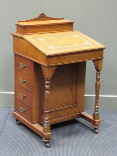 Lot 350 - An Edwardian davenport 93 x 54 x 54cm