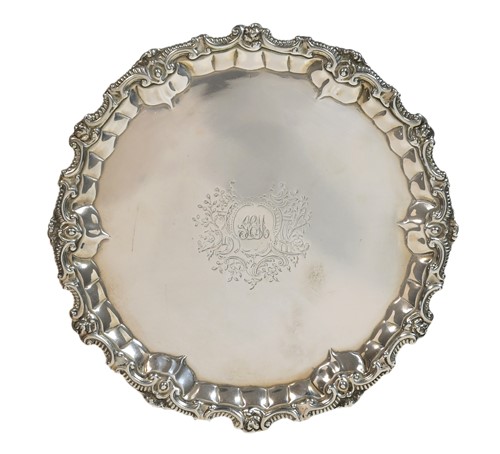 Lot 465 - A George II silver waiter