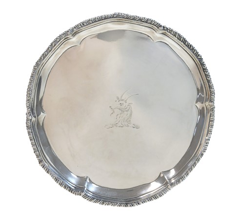 Lot 475 - A George III 18th century silver waiter