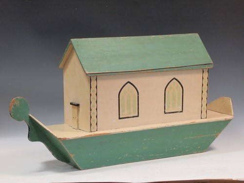 Lot 134 - A painted pine Noah's Ark, and 18 model wood...