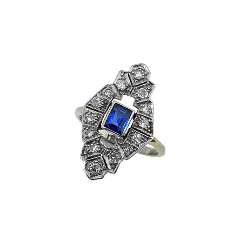Lot 212 - An Art Deco sapphire and diamond ring